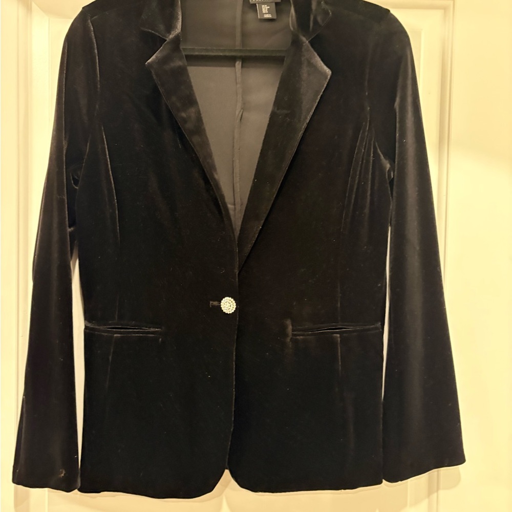 Tahari Black Velvet Single-Button Blazer